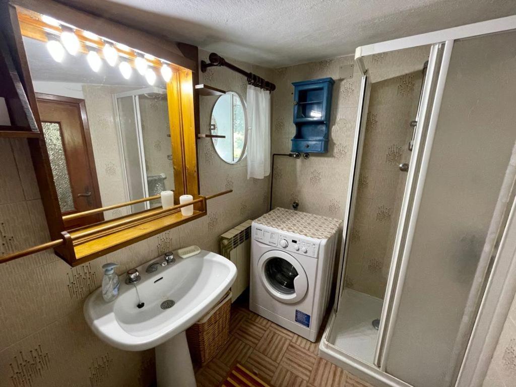 Rosy Apartment - Levanto, 5 Terre Exteriör bild